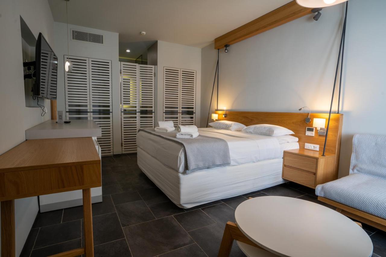 Meltemi Excelsior Suites Perissa  Exteriér fotografie